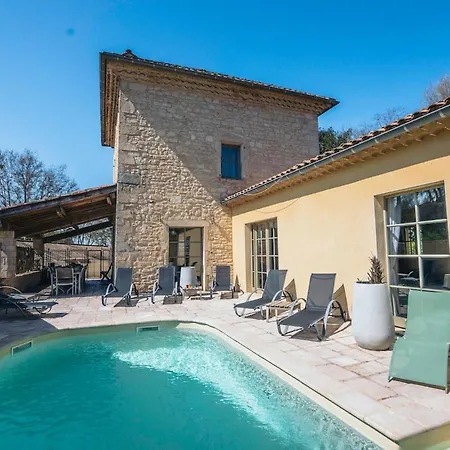 Holiday home Maison En Pierre Avec Piscine A Barjac, 16 Personnes Barjac (Gard)