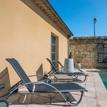 Maison En Pierre Avec Piscine A Barjac, 16 Personnes Holiday home *